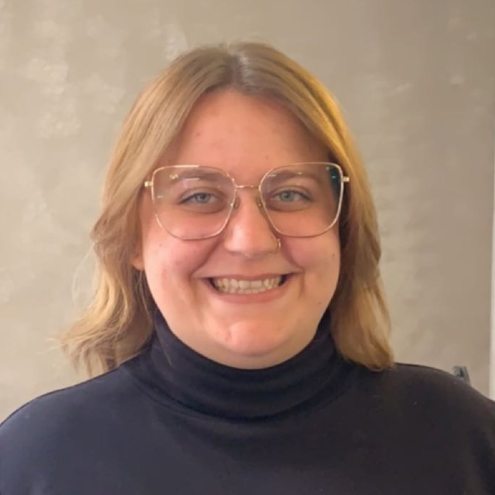 Meet your Posher, Megan